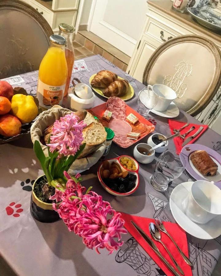 Bed and Breakfast La Tour Cachee Mortain-Bocage Exteriér fotografie