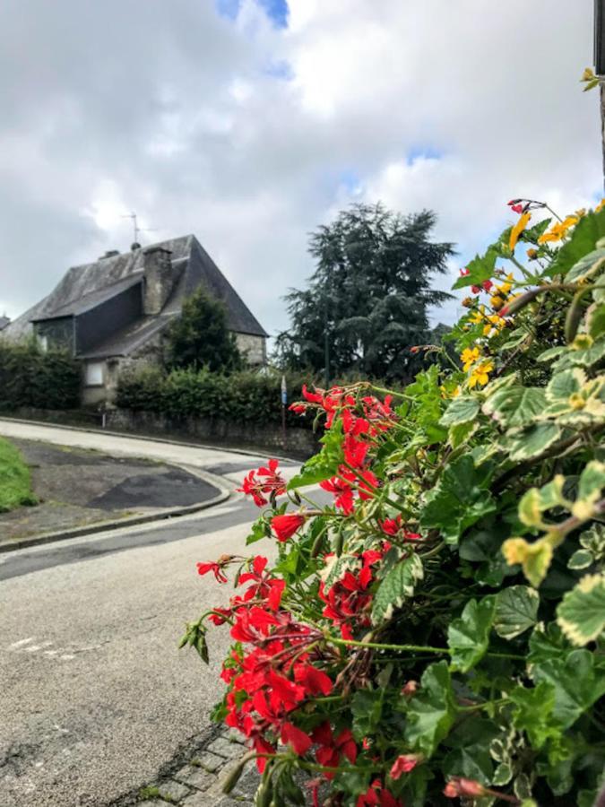 Bed and Breakfast La Tour Cachee Mortain-Bocage Exteriér fotografie